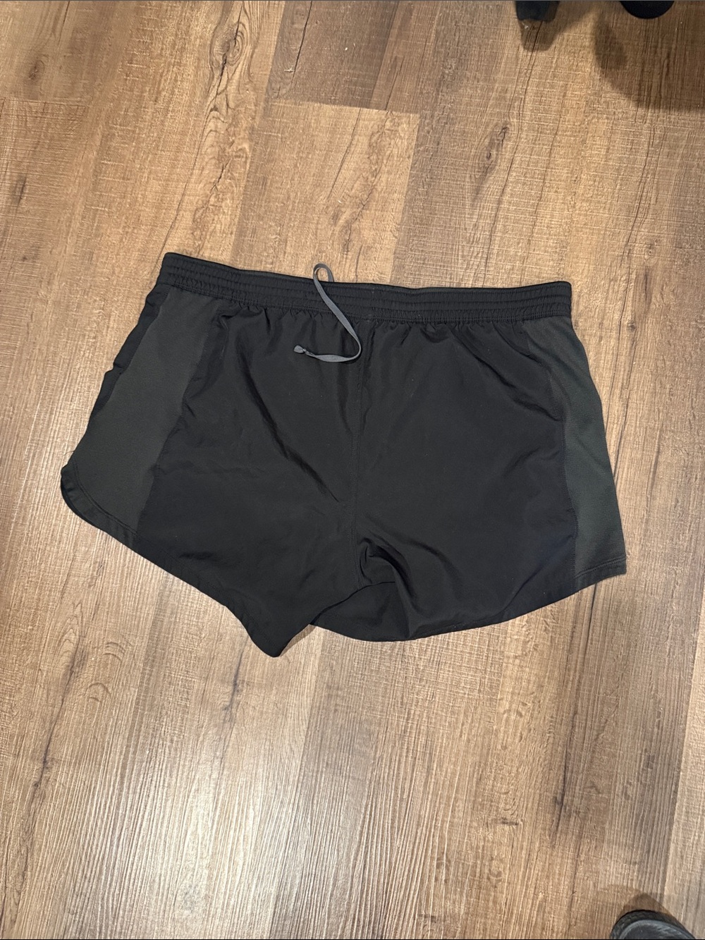 The North Face Black Women's Running Shorts with Drawstring - Picture 5 of 6